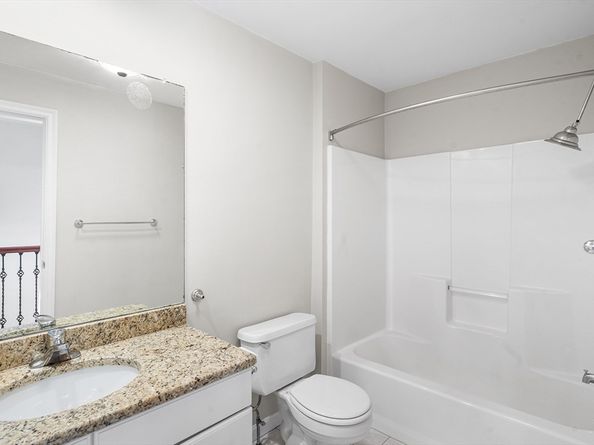 105 Weyland Circle, North Andover MA 01845