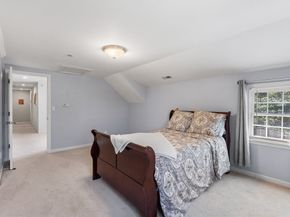 105 Weyland Circle, North Andover MA 01845