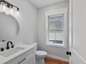 67 Essex St 1, Salem MA 01970