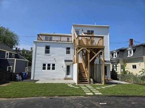 67 Essex St 1, Salem MA 01970