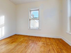 91 Fox St, Worcester MA 01604