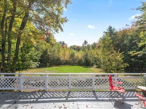 28 Holly Dr, Gardner MA 01440