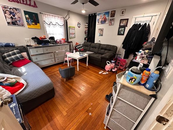 35 Eden St, Chelsea MA 02150
