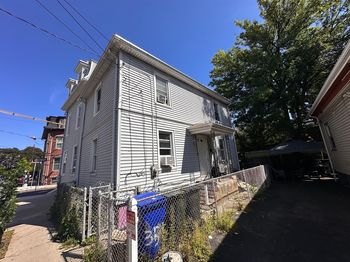35 Eden St