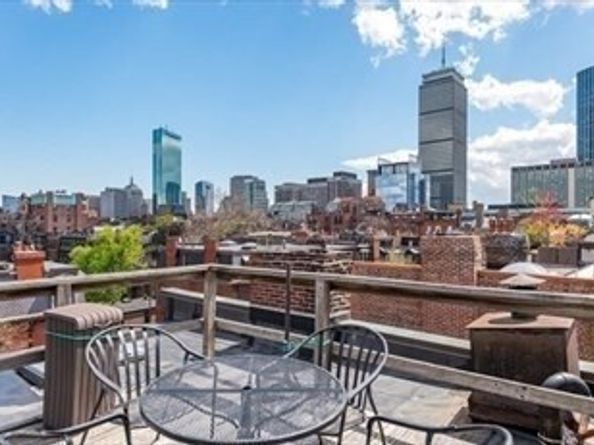 7 Hereford 8, Boston MA 02115