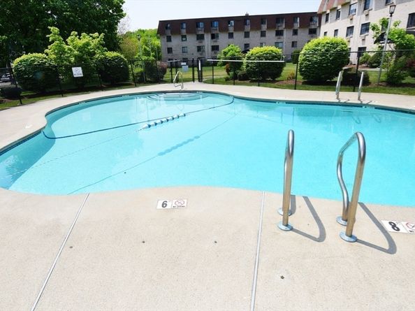 119 Grove 238, Rockland MA 02370