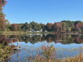27 Ell Rd, Holbrook MA 02343
