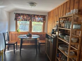 27 Ell Rd, Holbrook MA 02343