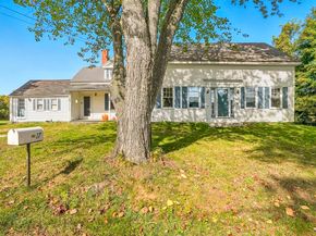 17 Oak Street, Westborough MA 01581