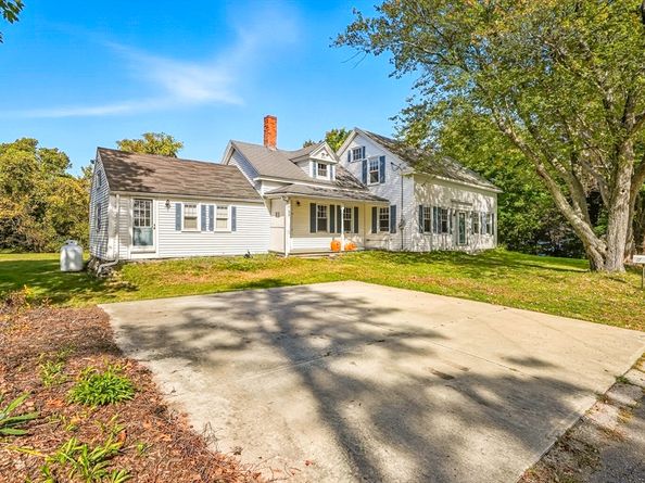 17 Oak Street, Westborough MA 01581