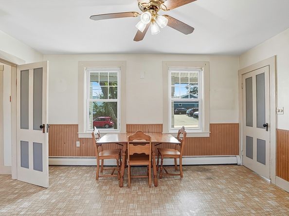 17 Oak Street, Westborough MA 01581