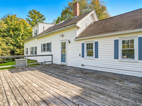 17 Oak Street, Westborough MA 01581