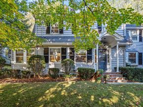 30 Burlington Street, Lexington MA 02420