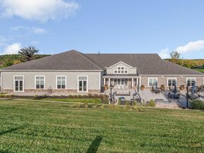 3112 Peters Farm Way 112, Westborough MA 01581