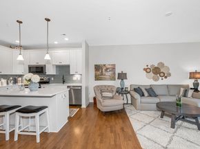 3112 Peters Farm Way 112, Westborough MA 01581