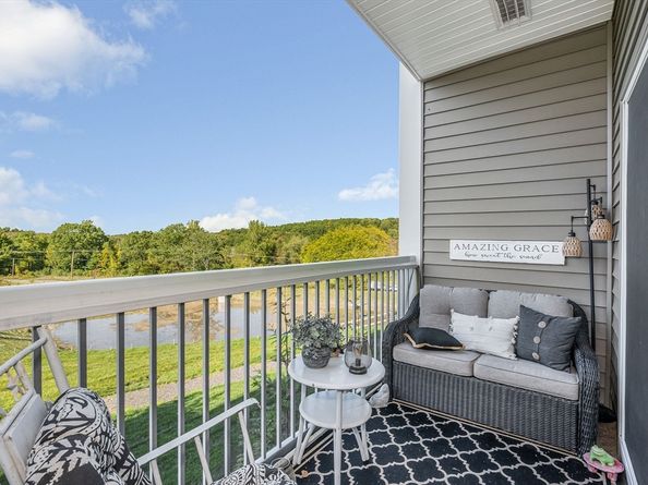 3112 Peters Farm Way 112, Westborough MA 01581