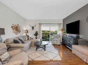 3112 Peters Farm Way 112, Westborough MA 01581