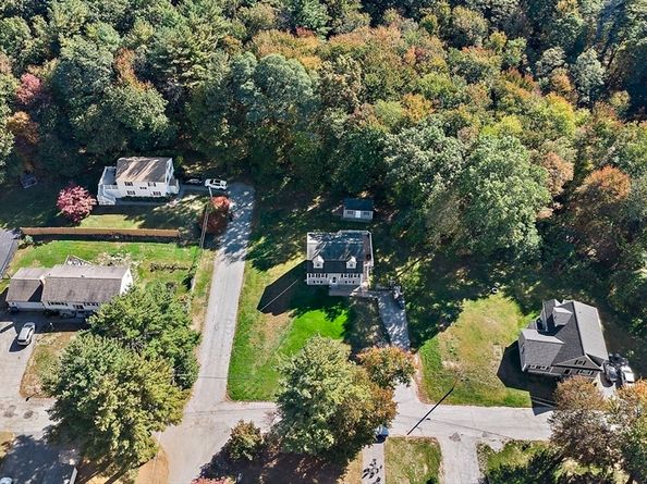 3 Adelman Rd, Wilmington MA 01887