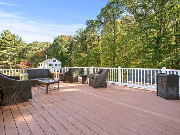 3 Adelman Rd, Wilmington MA 01887