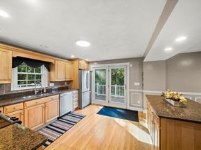 3 Adelman Rd, Wilmington MA 01887