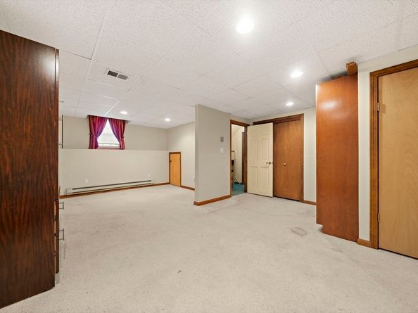 3 Adelman Rd, Wilmington MA 01887
