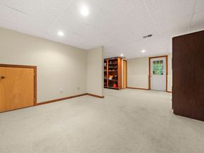 3 Adelman Rd, Wilmington MA 01887