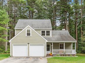 45 Winterberry Way, Bedford MA 01730