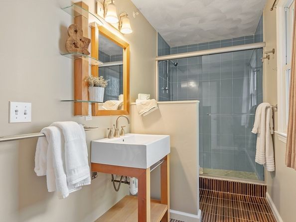45 Winterberry Way, Bedford MA 01730