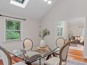45 Winterberry Way, Bedford MA 01730