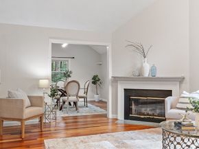 45 Winterberry Way, Bedford MA 01730