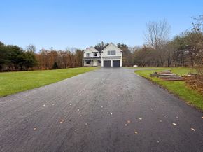 29 Thornton Street, Mendon MA 01756