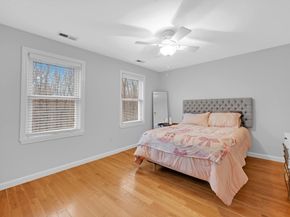 32 Sibley Rd, Sutton MA 01590