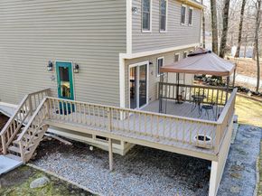 32 Sibley Rd, Sutton MA 01590