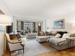 99 Pond Ave 417, Brookline MA 02445