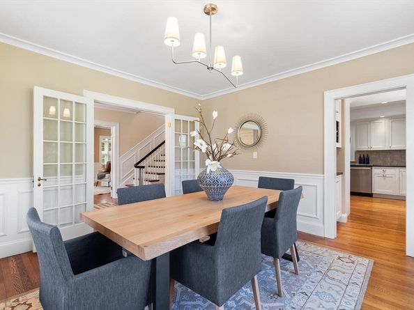 209 Waltham St, Lexington MA 02421