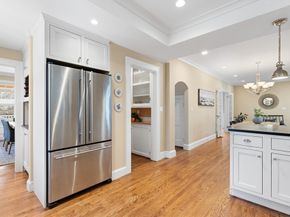 209 Waltham St, Lexington MA 02421