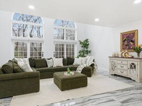 30 Anne Rd, North Andover MA 01845