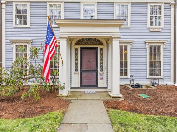 490 Pleasant St, Belmont MA 02478