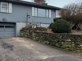 2 Savin Road, Wakefield MA 01880