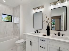 71 Cloverdale Rd, Newton MA 02461