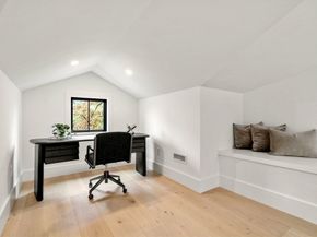71 Cloverdale Rd, Newton MA 02461