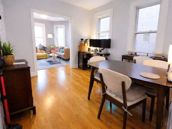 956 Cambridge St 3, Cambridge MA 02141