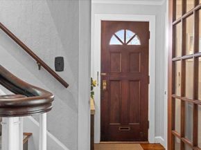 860 Pleasant St, Worcester MA 01602