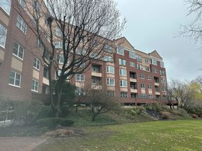 1 Watermill Pl 316, Arlington MA 02476