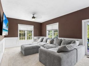 39 Hycrest Rd, Charlton MA 01507