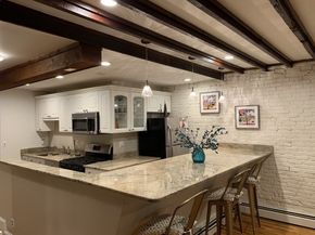 15 Blackwood St 1, Boston MA 02115