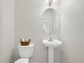 16 Blackstone Ln, Grafton MA 01560
