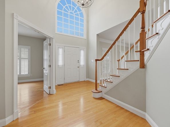 35 Peter Street, Holliston MA 01746