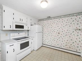 37 Upland Rd, Waltham MA 02451