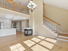 1 Victoria Drive 22, Leicester MA 01542